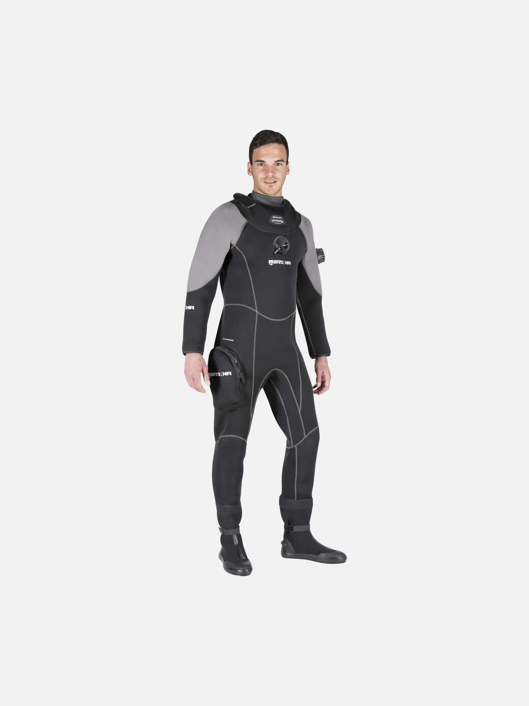 Xr3 - Combinaison Etanche En Neoprene / Manchons Latex / Botillons — déstockage DestockPro